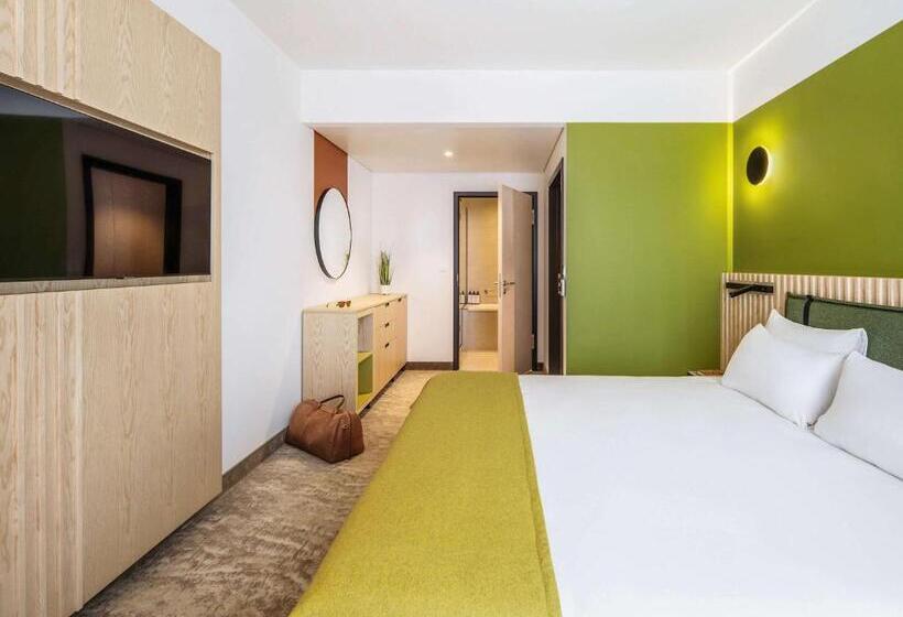 Полулюкс, Mercure Katowice Centrum