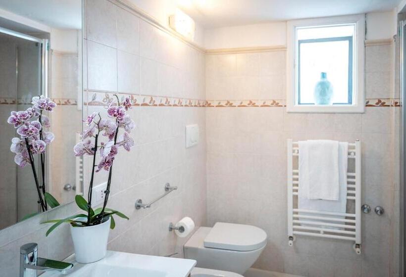 Deniz Manzaralı Standart Oda, Villa Dalu