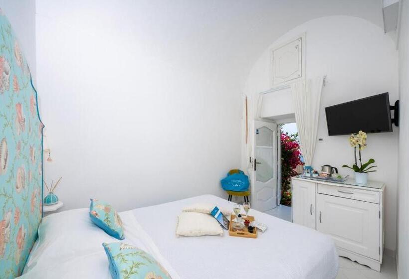 Deniz Manzaralı Standart Oda, Villa Dalu