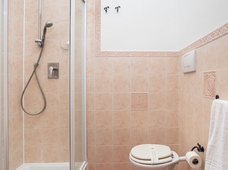 اتاق استاندارد سه نفره, B&b Antica Posta