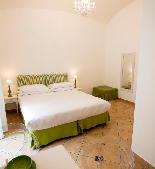 バルコニー付きデラックスルーム, Casa Sorrentina