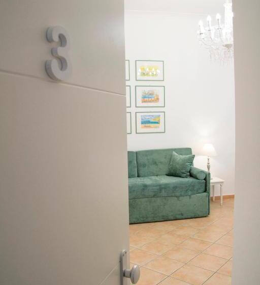四人标准间, Casa Sorrentina