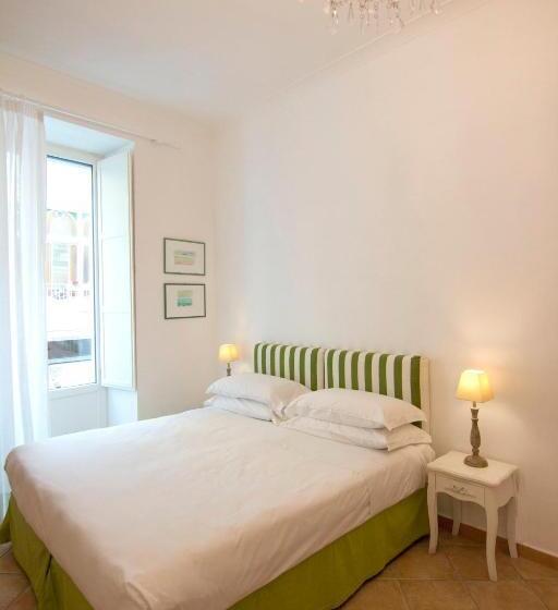 バルコニー付きデラックスルーム, Casa Sorrentina