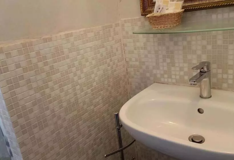 اتاق استاندارد, Relais Pisa