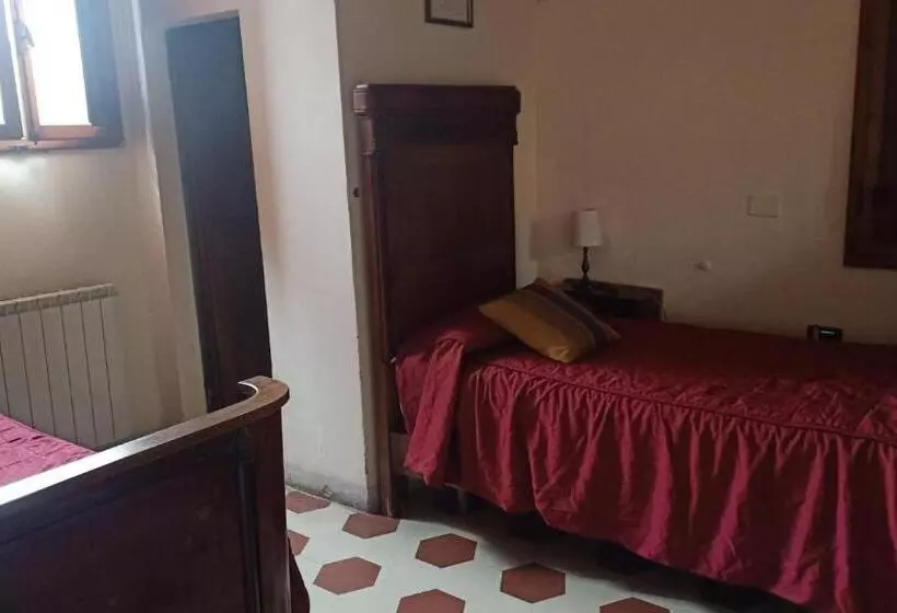 اتاق استاندارد چهار تخته, Relais Pisa