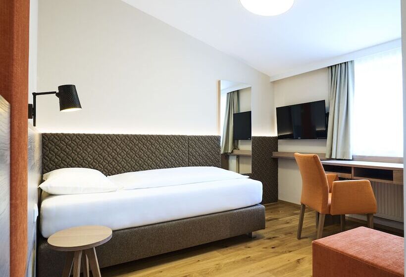 اتاق استاندارد یک نفره, Das Grüne Hotel Zur Post 100 % Bio