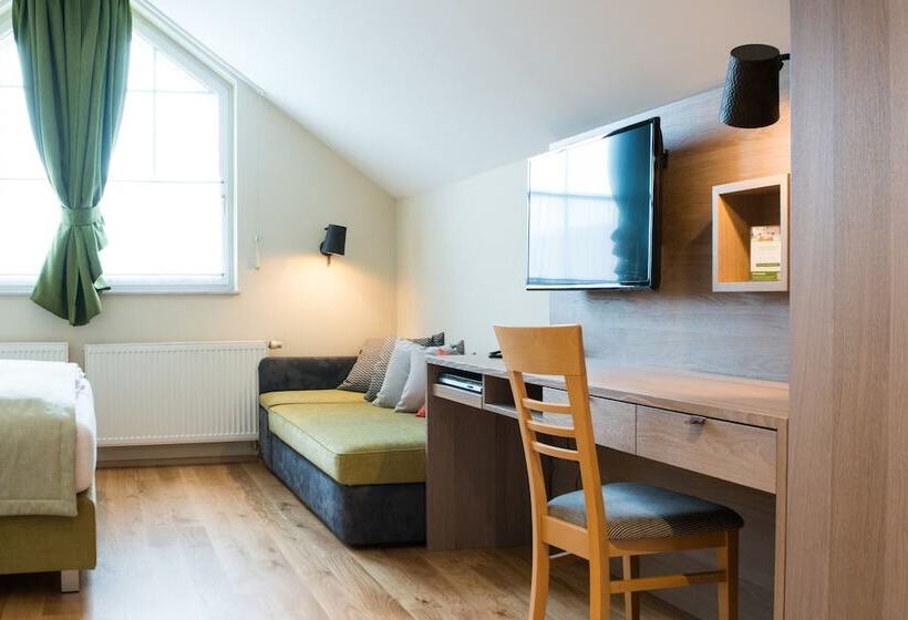 اتاق لوکس, Das Grüne Hotel Zur Post 100 % Bio