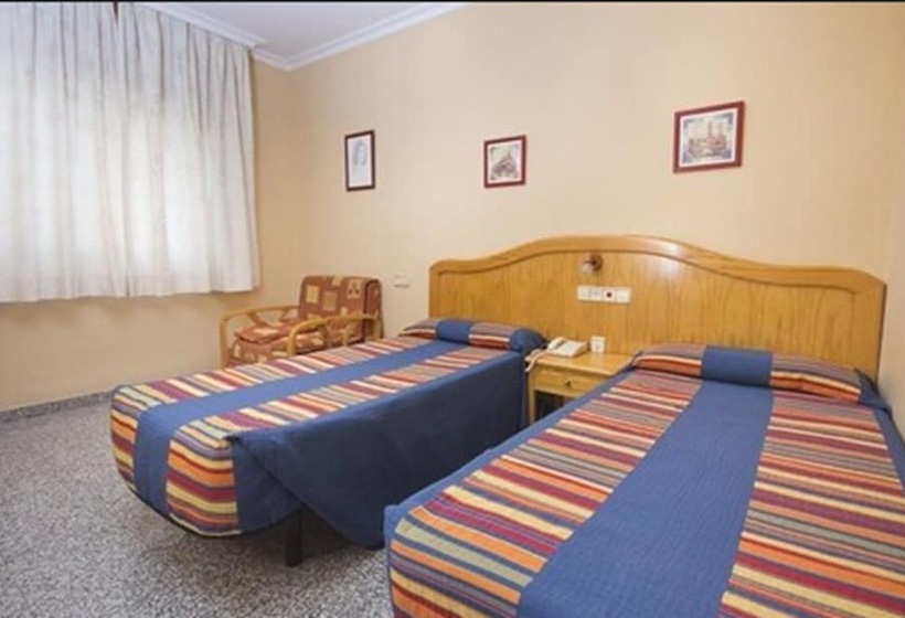 اتاق استاندارد, Hostal Los Corchos