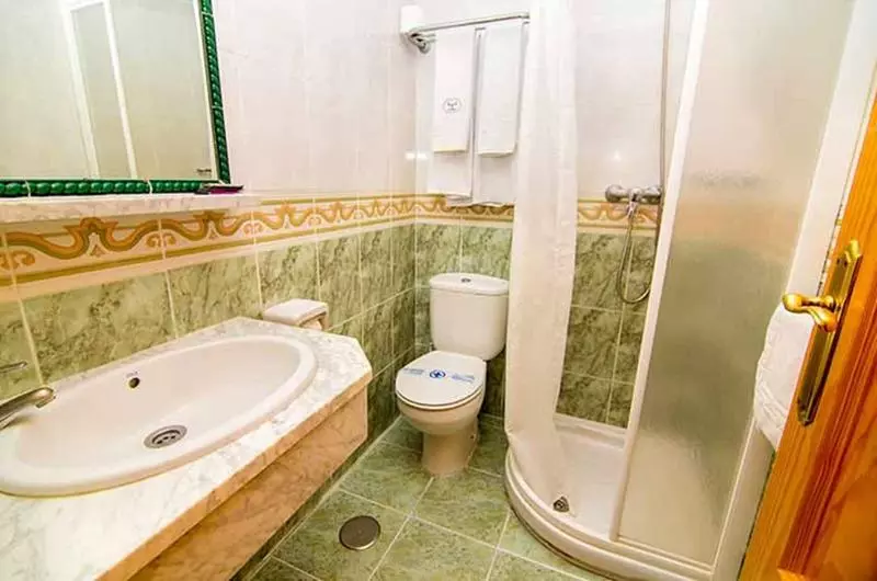 スタンダードシングルルーム, Hostal Los Corchos