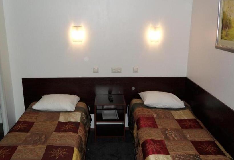 اتاق استاندارد, Vabriku Guesthouse