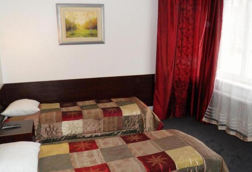 اتاق استاندارد, Vabriku Guesthouse