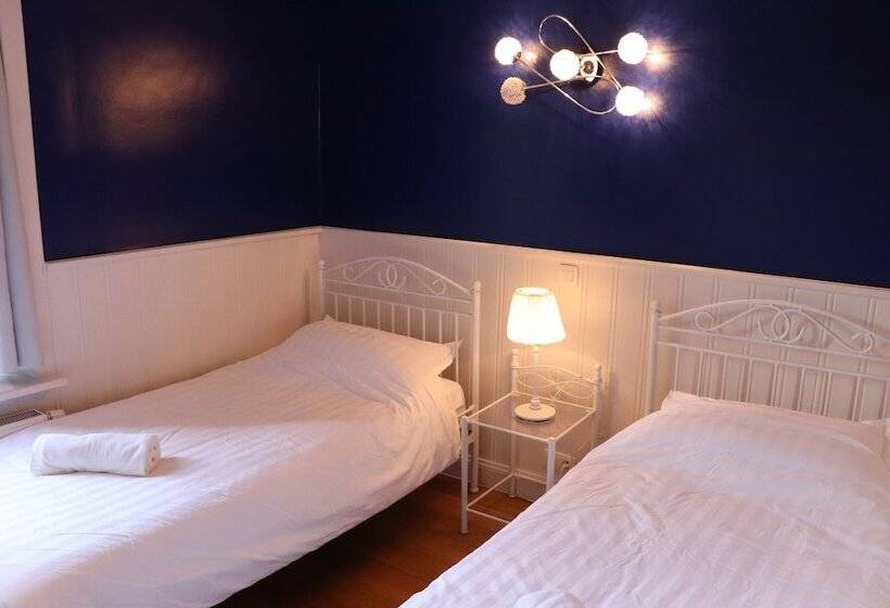 スタンダードルーム, Hostel Lybeer