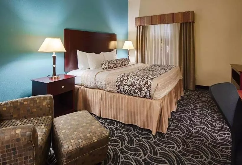身障者適用キングサイズベッドルーム, Best Western Plus Katy Inn And Suites