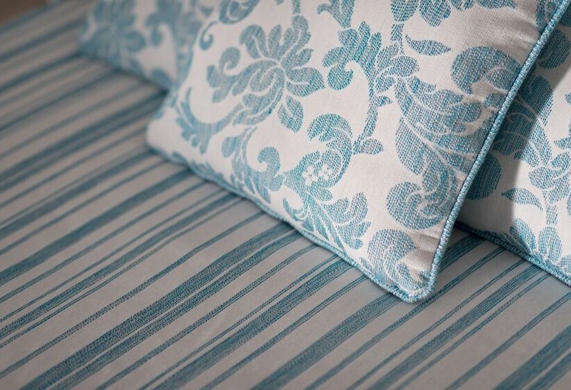 Номер Стандарт, Casa Bianca