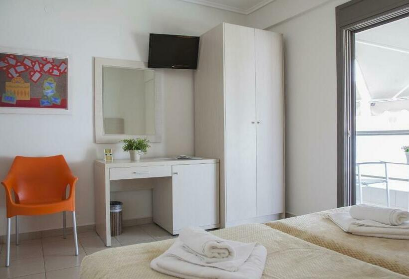 스탠다드 룸, Mavridis