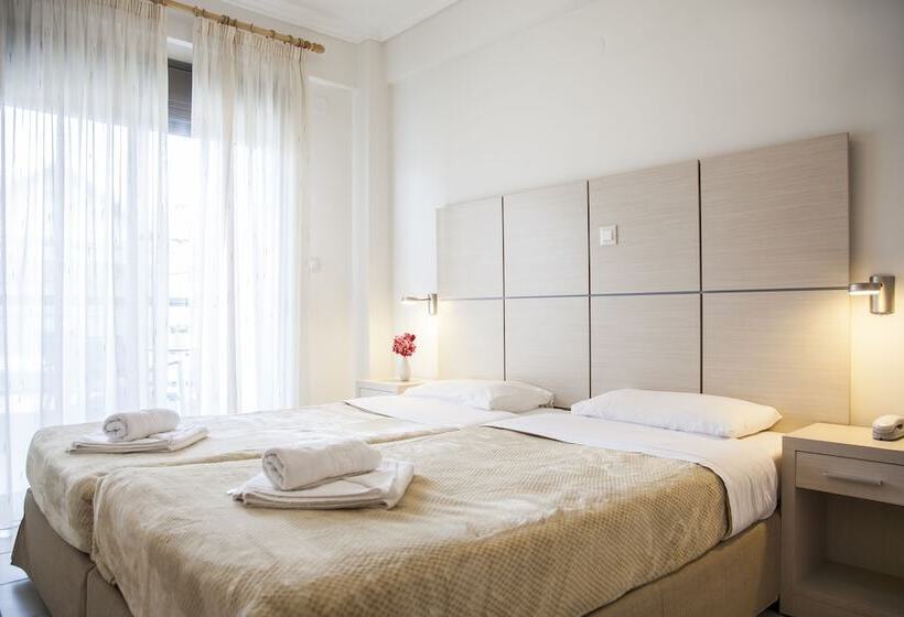 패밀리 룸, Mavridis