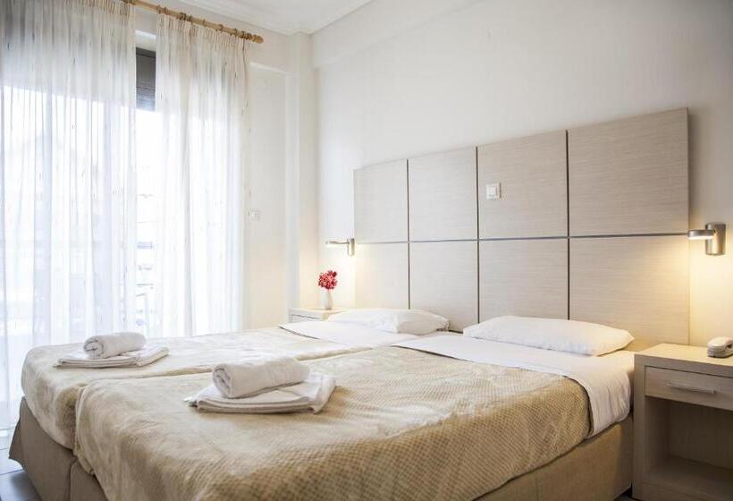 패밀리 룸, Mavridis