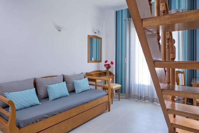 标准间, Santellini