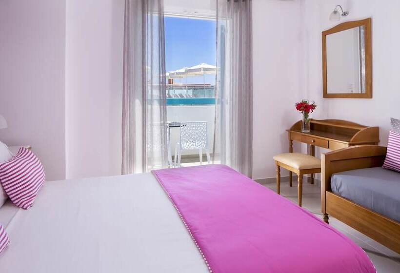 标准三人间, Santellini