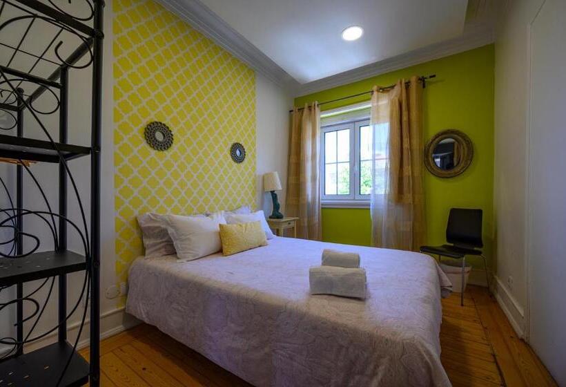 اتاق استاندارد, Terrace Lisbon Hostel
