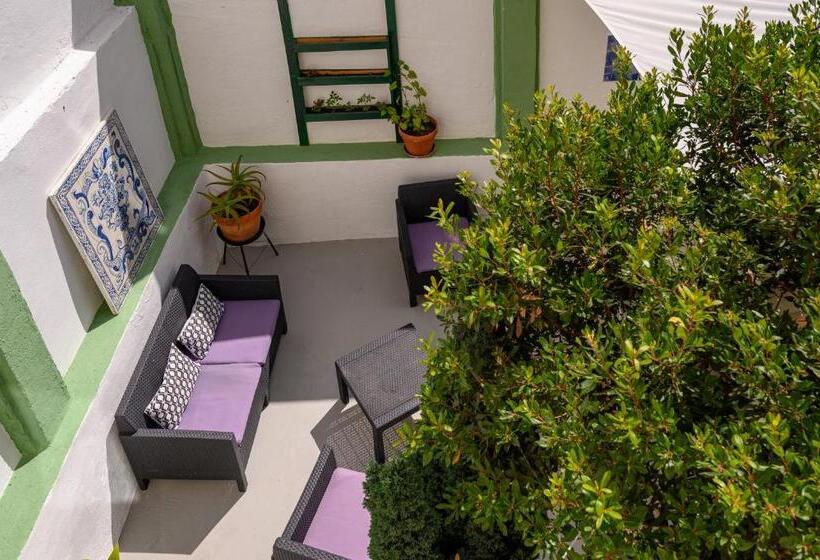 اتاق استاندارد چهار تخته, Terrace Lisbon Hostel