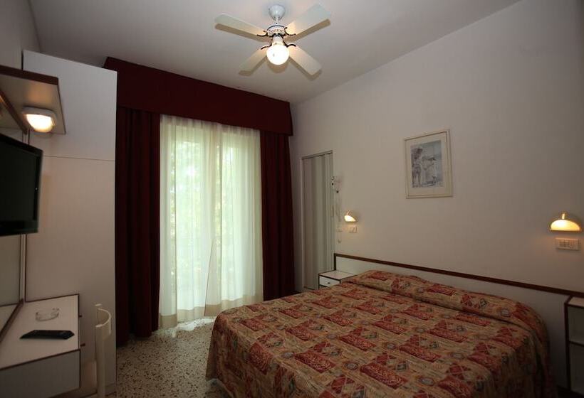 Quarto Estandar, Tres Jolie B&b