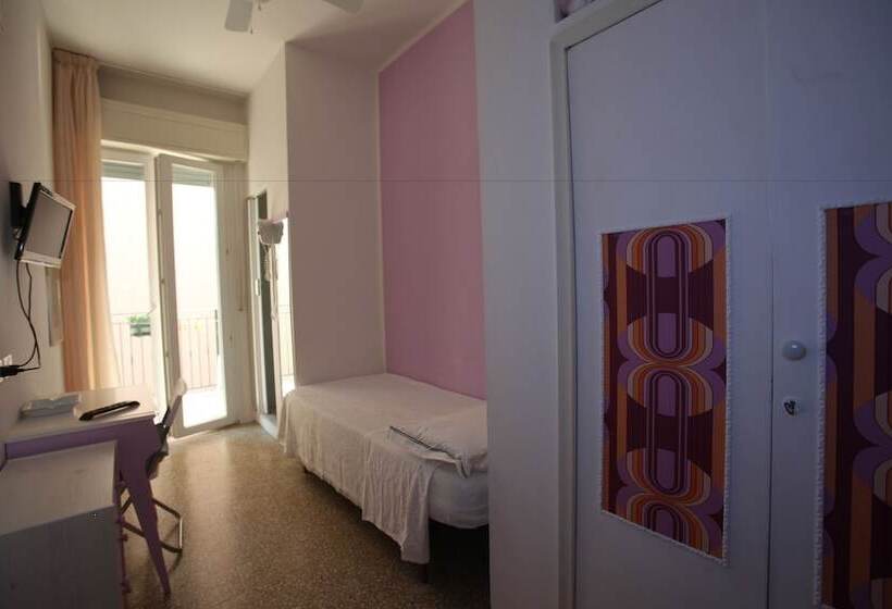 Quarto Economy Individual, Tres Jolie B&b