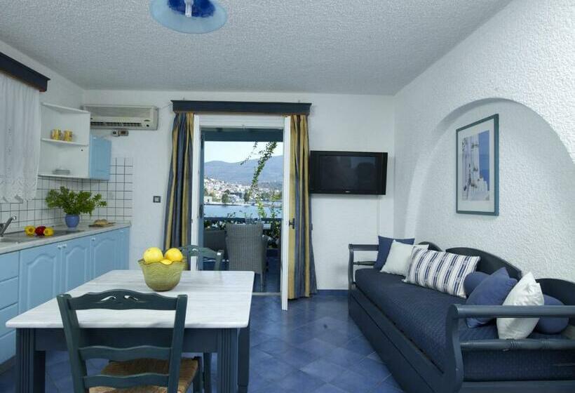 آپارتمان 1 خوابه, Nikis Village