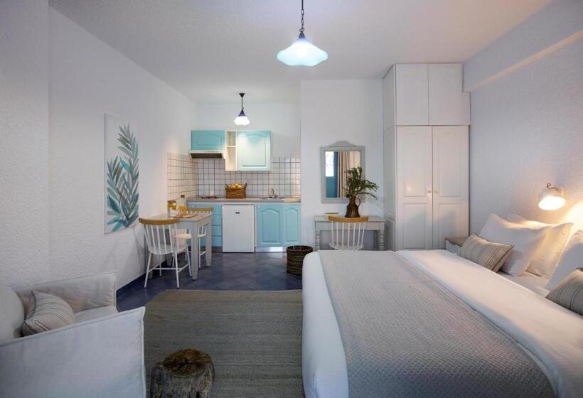 استودیوی استاندارد, Nikis Village