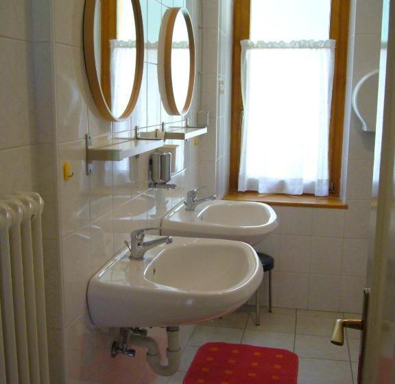 スタンダード4人部屋, Ostello Sanmartino