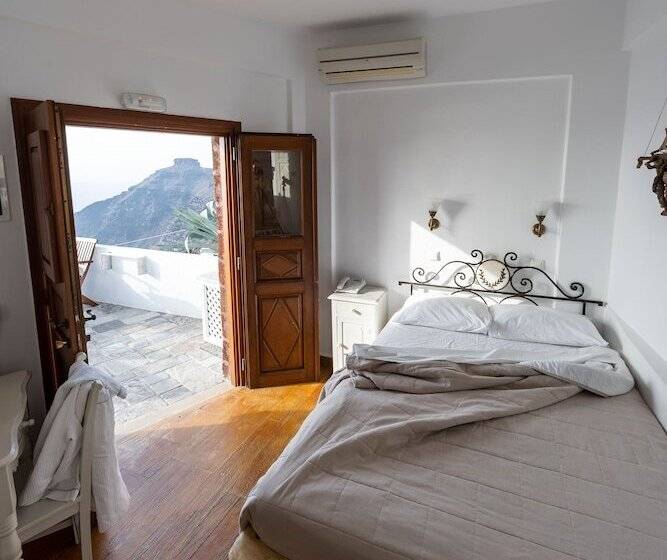 ビュー有りのスタンダードワンルーム, Smaro Studios