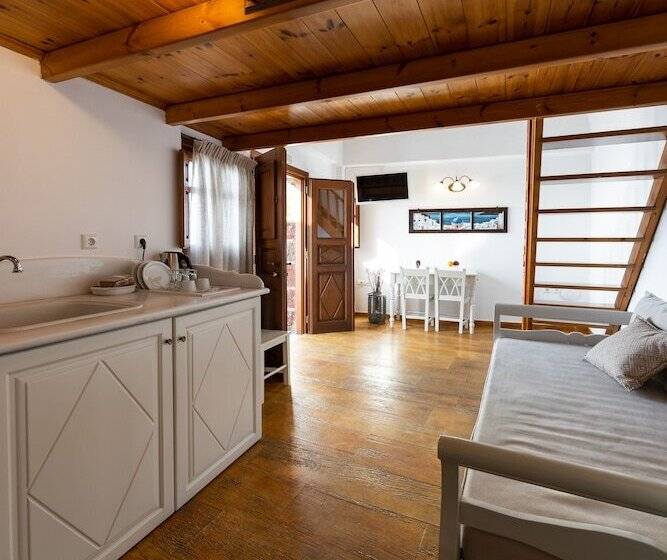 スタンダードスタジオ, Smaro Studios