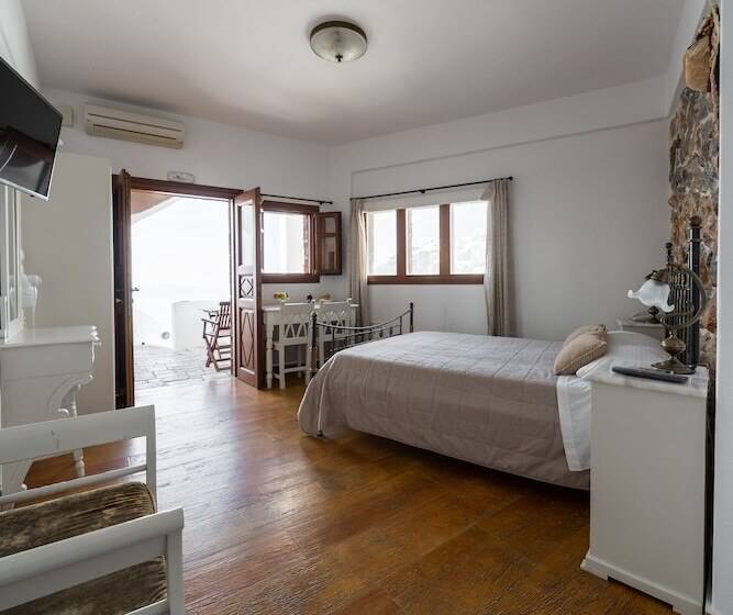 ビュー有りのスタンダードワンルーム, Smaro Studios