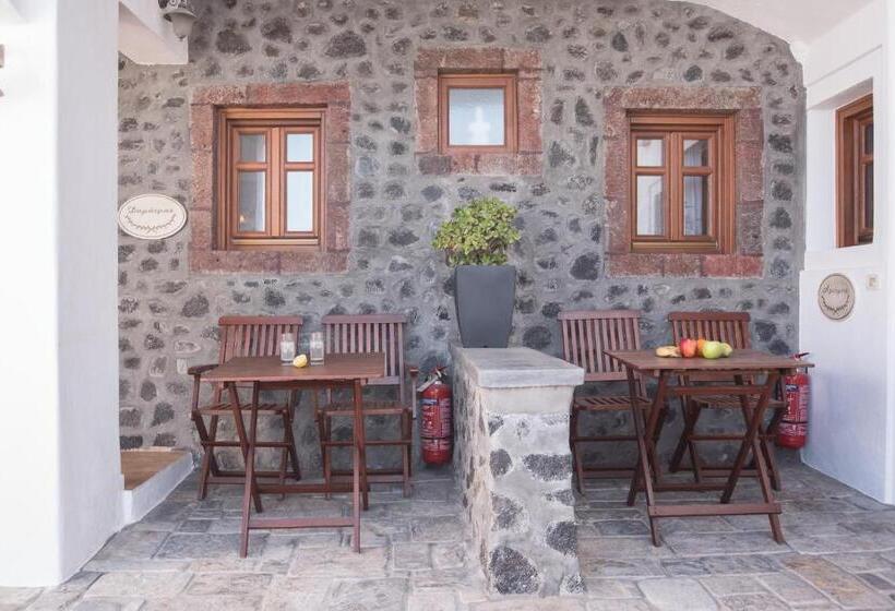 スタンダードスタジオ, Smaro Studios