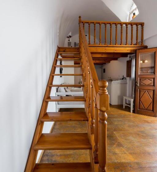 ビュー有りのスタンダードワンルーム, Smaro Studios