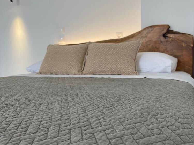 ビュー有りのスタンダードワンルーム, Smaro Studios