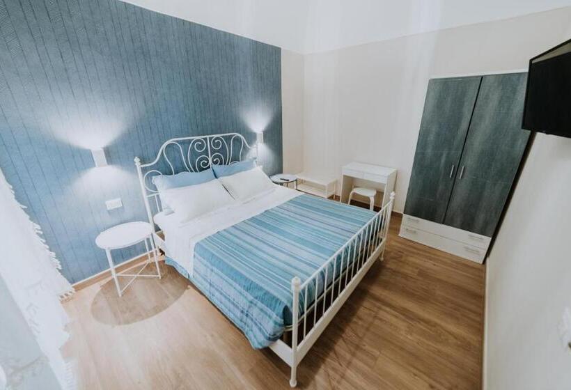 اتاق استاندارد با بالکن, La Casa Di Achille