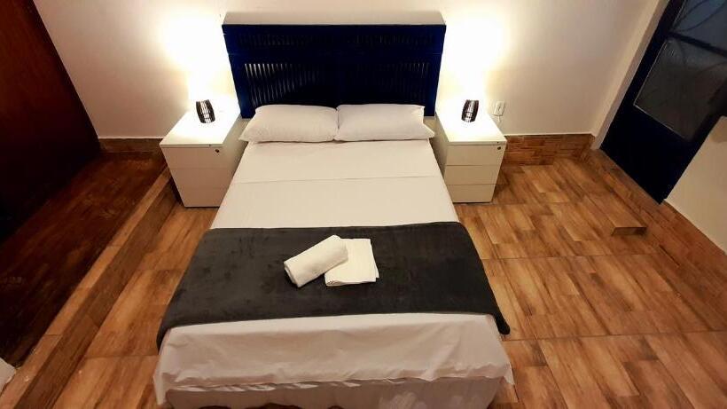 Quarto Triplo Economy, Líah Hostel & Suites