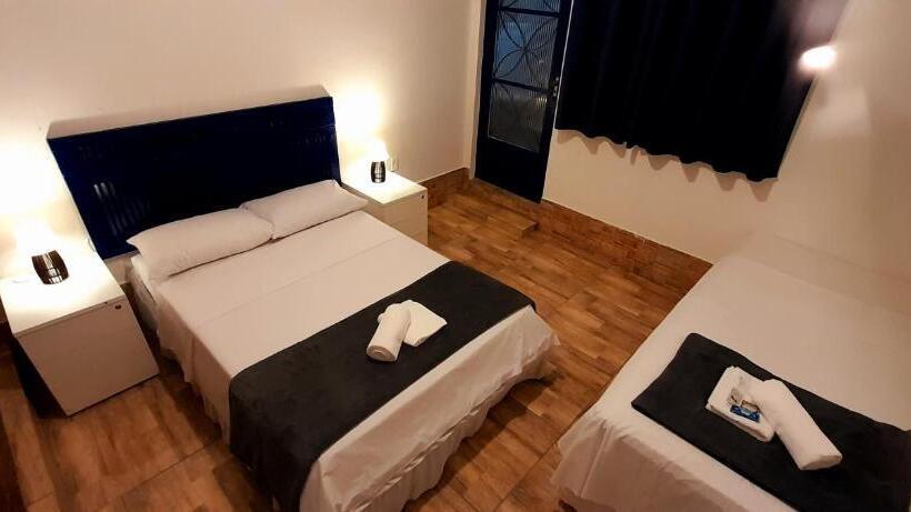 Quarto Triplo Economy, Líah Hostel & Suites