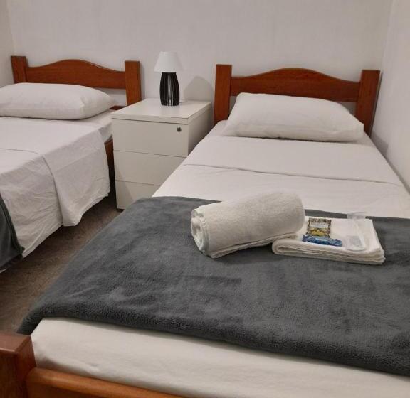 Quarto Economy, Líah Hostel & Suites
