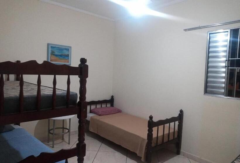 Vuode Makuusalissa, Mayda Hostel