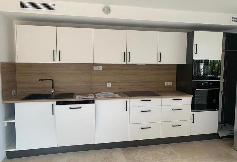 סטודיו סטנדרט עם מרפסת, Carpe Diem Paradise