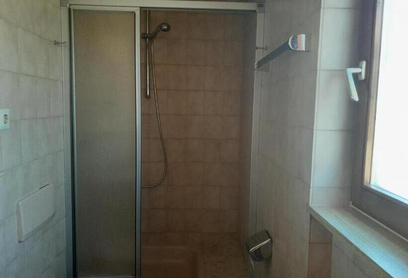 غرفة قياسية, Deutscher Kaiser