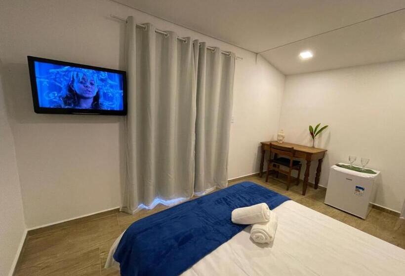 سوییت اجرایی, Santa Hospedaria Beach