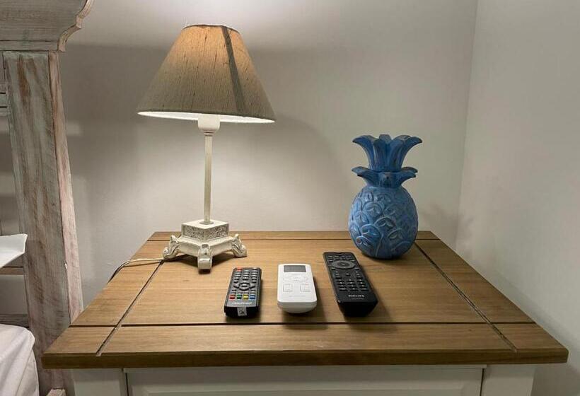 اتاق خانوادگی, Santa Hospedaria Beach