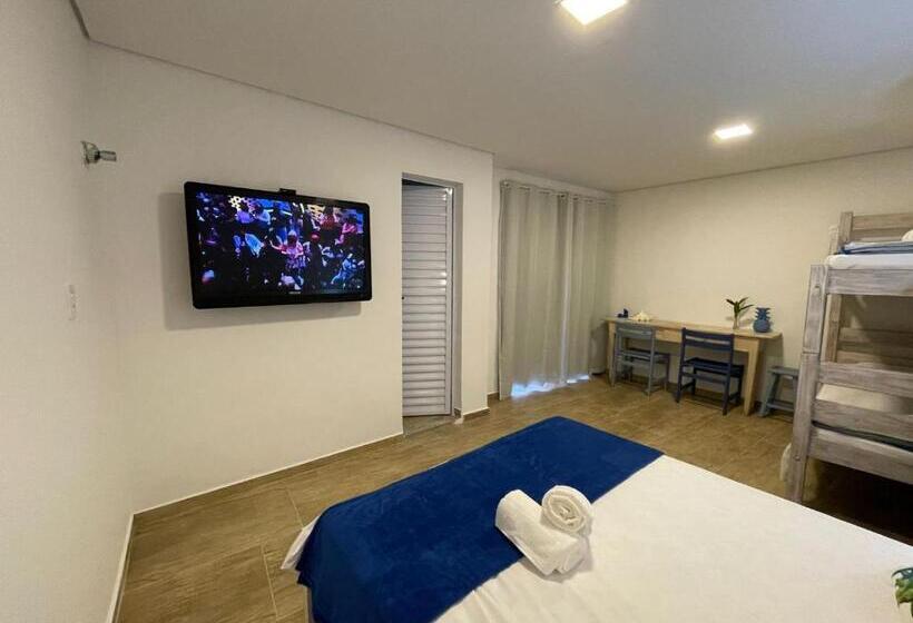 اتاق خانوادگی, Santa Hospedaria Beach