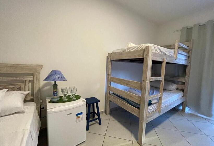 اتاق خانوادگی, Santa Hospedaria Beach