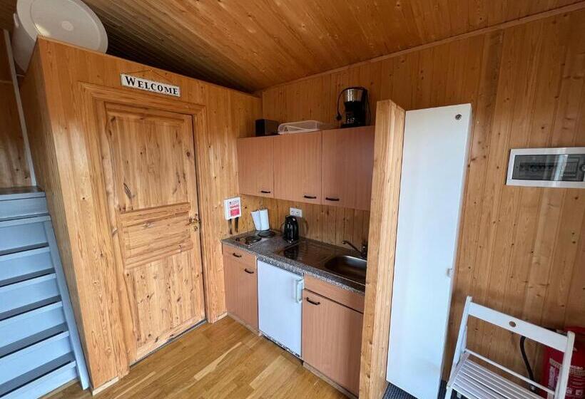 اتاق استاندارد, Gotta Cottages