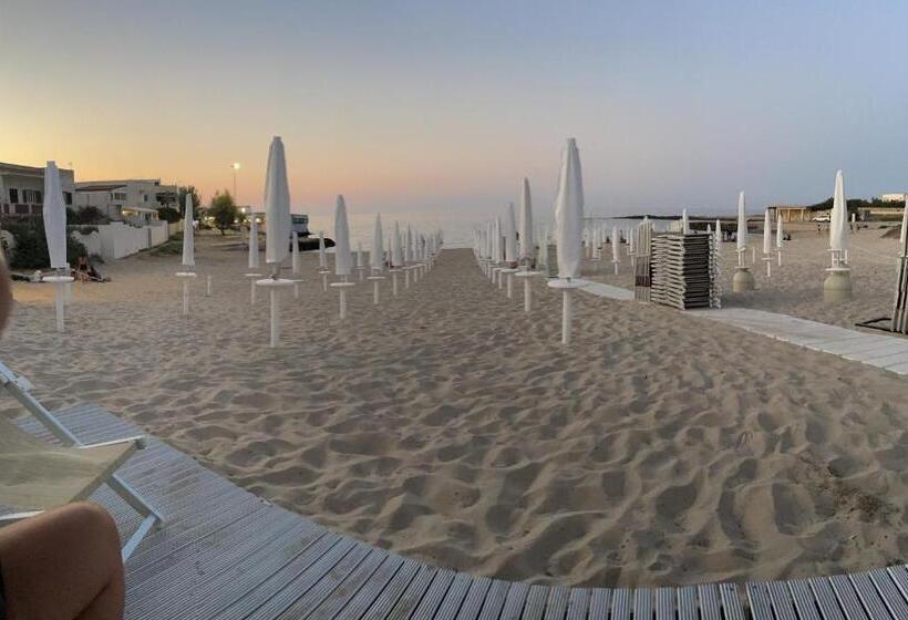 Apartamento 2 Dormitórios, Ostuniresidence Baia Camerini