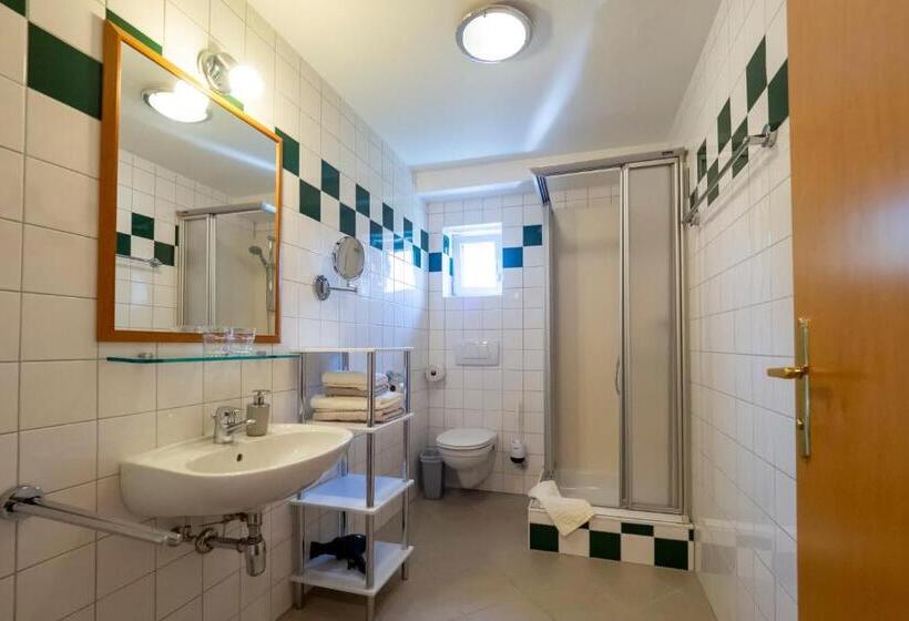 חדר משפחתי, Gästezimmer Ilse Brauneis